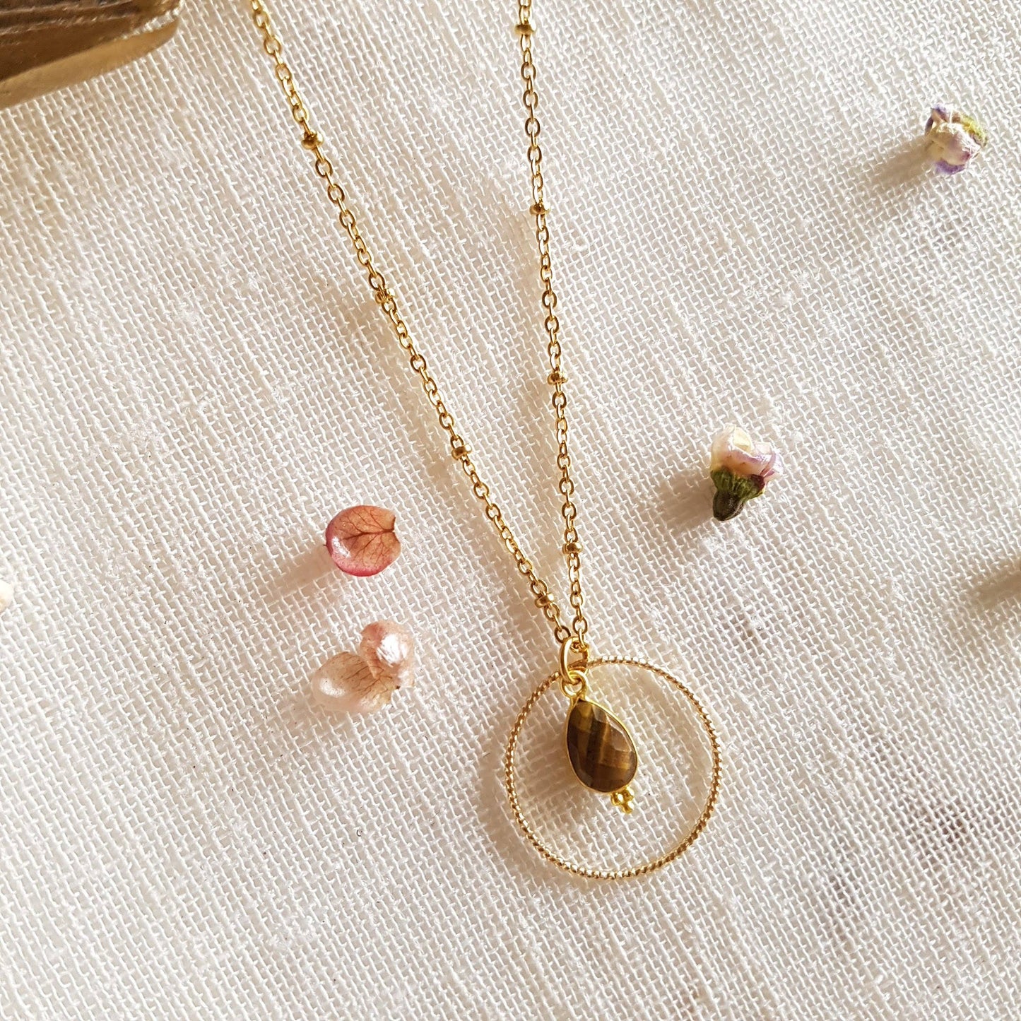 CLEMENTINE KETTING