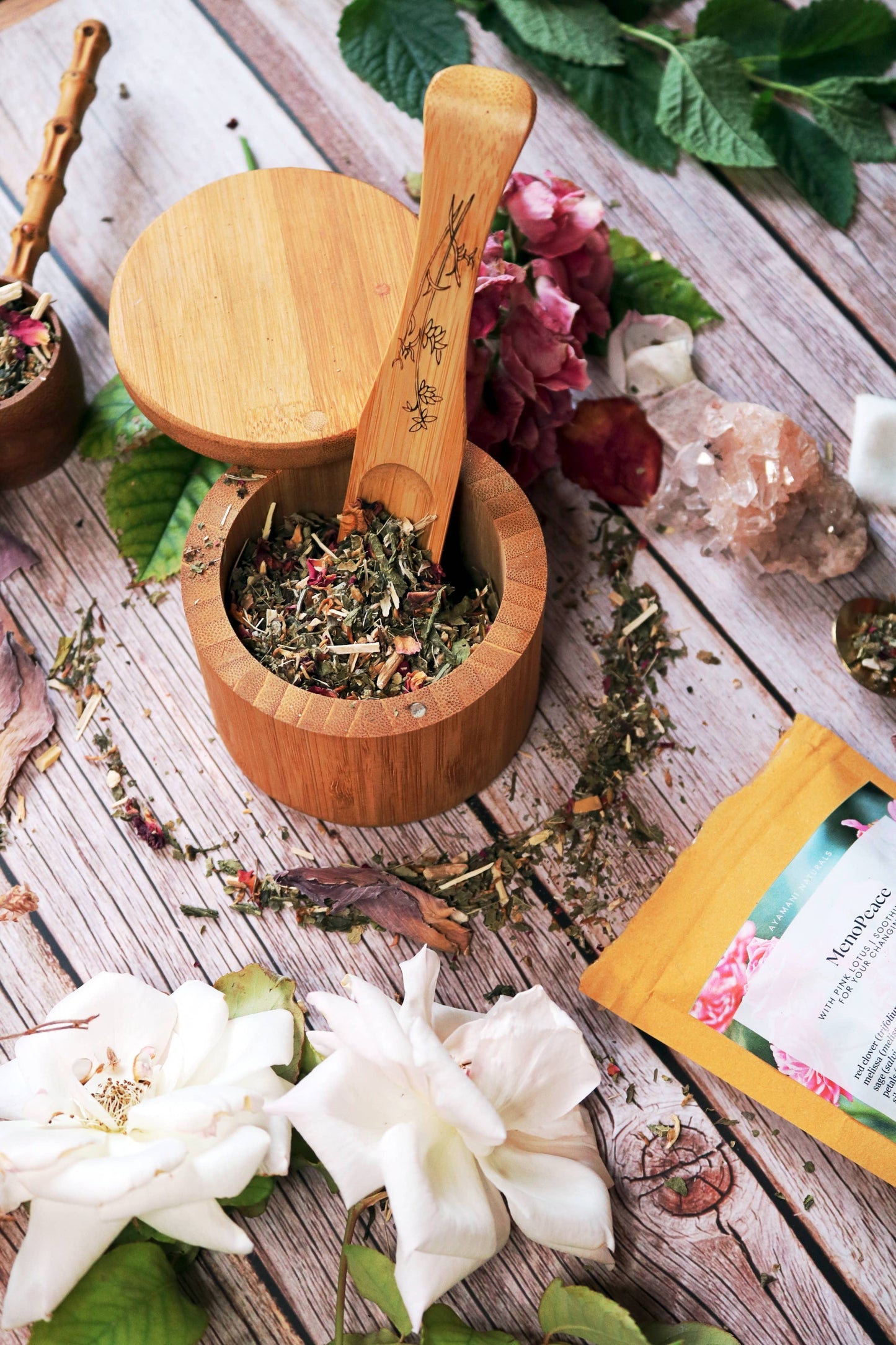 MENOPAUZE RELAX KRUIDENTHEE MET ROZE LOTUS