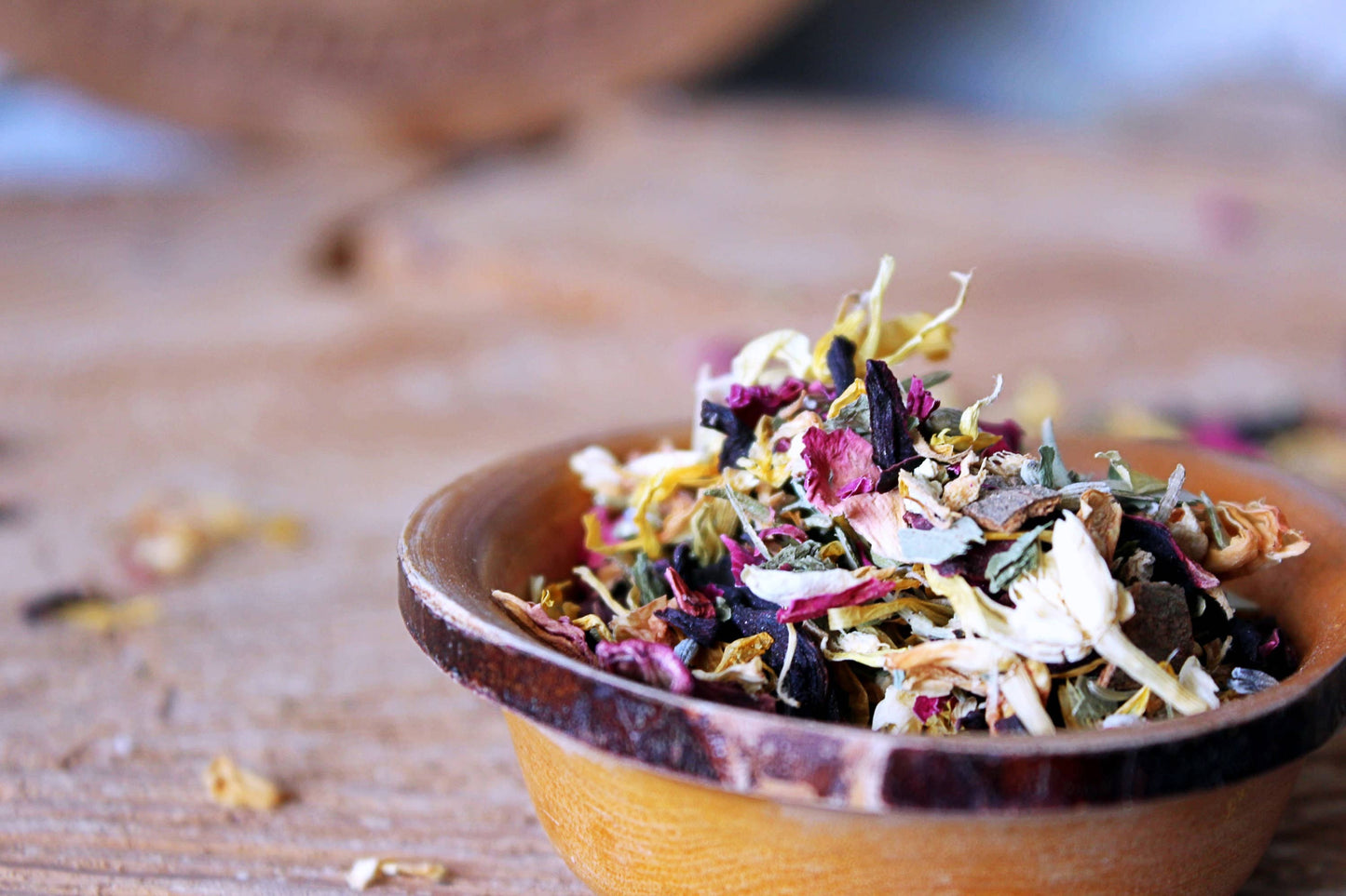 7 CHARKA'S KRUIDENTHEE