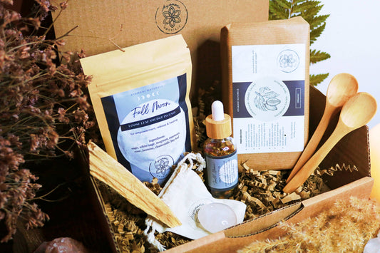 VOLLE MAAN GESCHENKDOOS MET RAUWE CACAO