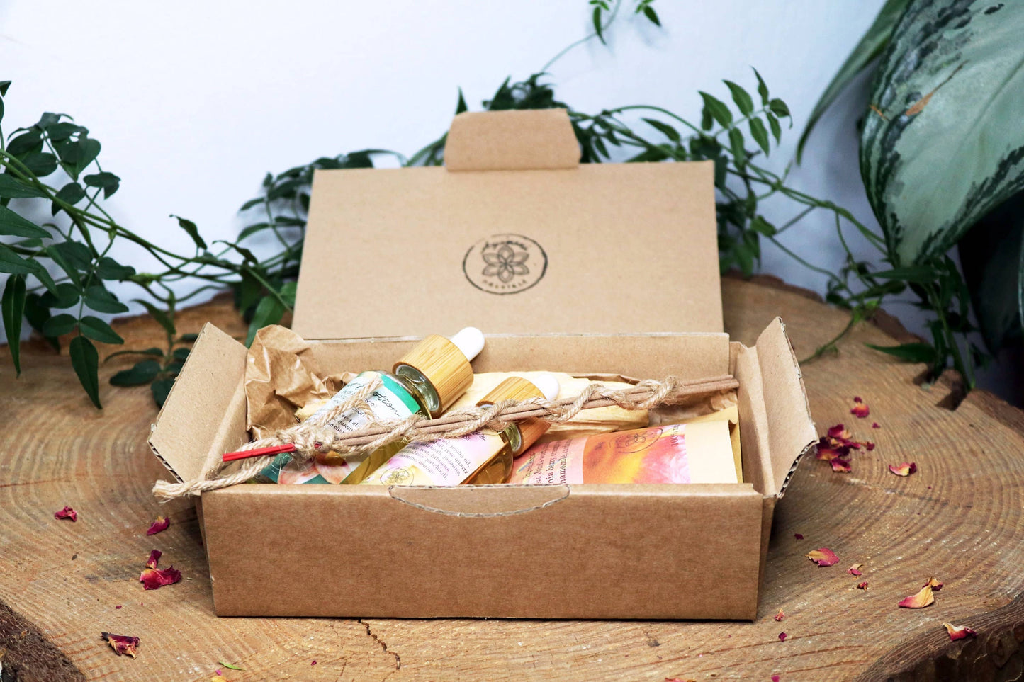 SWEET MOMENTS SELF LOVE KIT MET ROOIBOSTHEE EN LICHAAMSOLIE