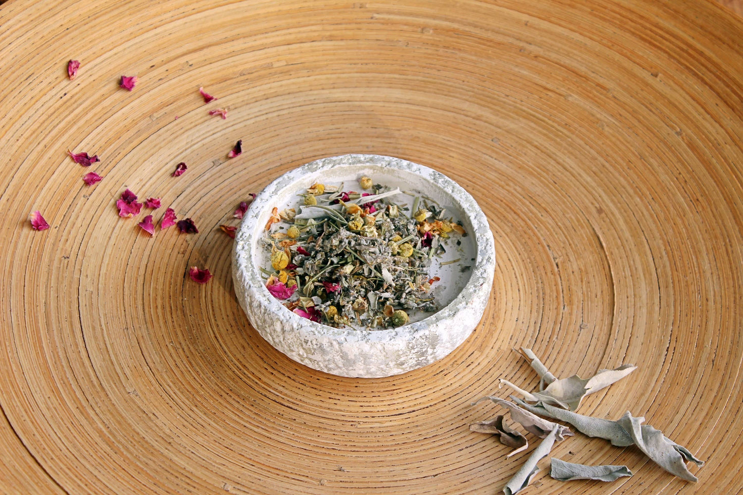 VOLLE MAAN SMUDGE WIEROOK LOSSE BLADEREN