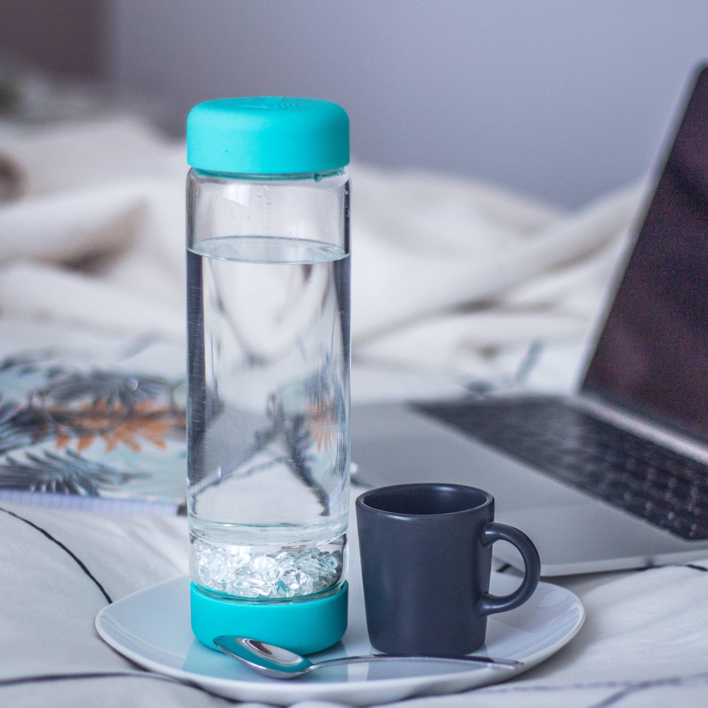 Inu! waterfles oceaanblauw | ROCK CRYSTAL